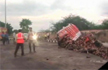 Truck carrying beer bottles rams toll plaza in Rajasthan. Caught on CCTV